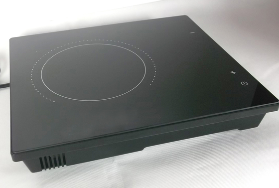 O CE aprovou indução Cooktop do queimador do controle de sensor do toque a única para a chapa para assar 1800W